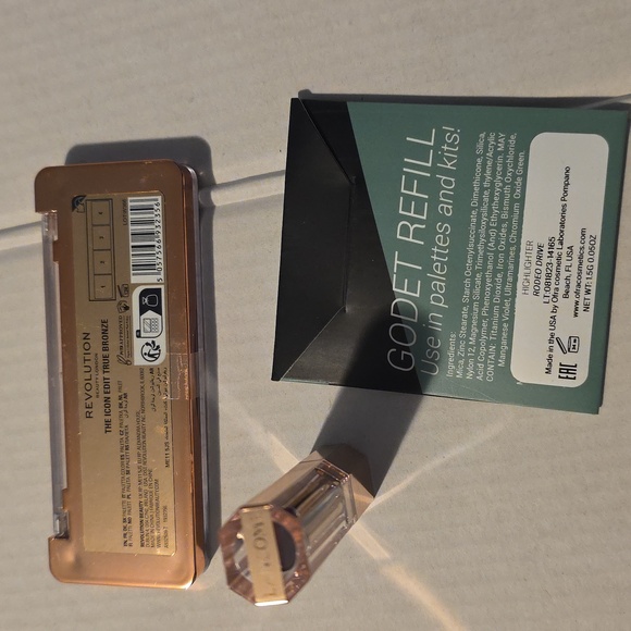 Makeup Sample Set - Picture 4 of 4